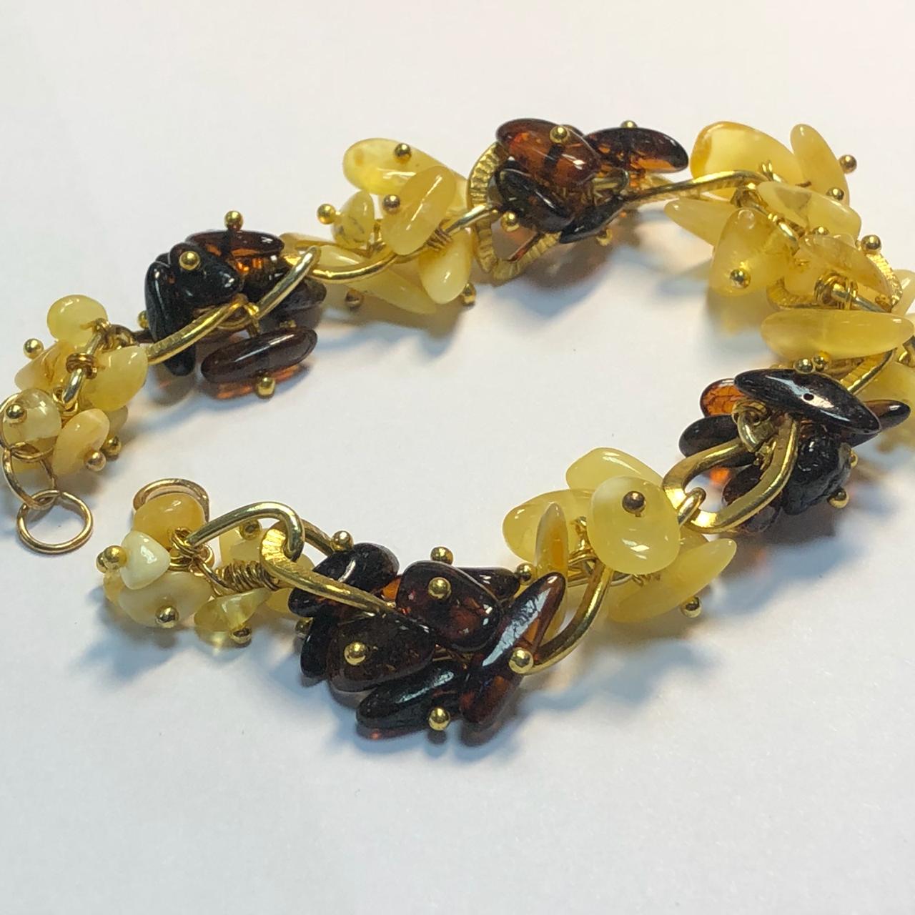 картинка Браслет с натуральным янтарем на цепочке 1 bracelet-182 от магазина El Corazon