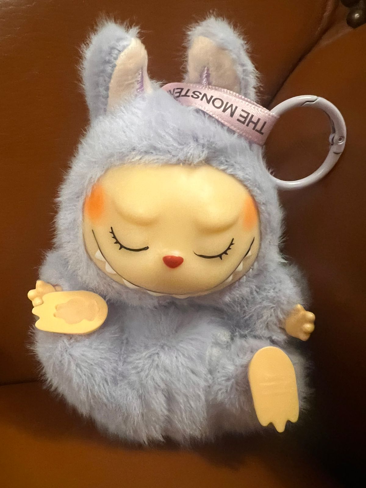 картинка Модная игрушка-брелок, фиолетовый от магазина El Corazon