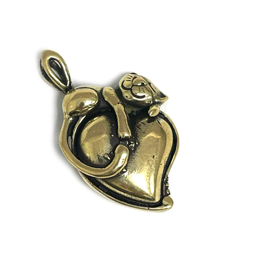 картинка Подвеска Кот на сердечке КР-297П от магазина El Corazon