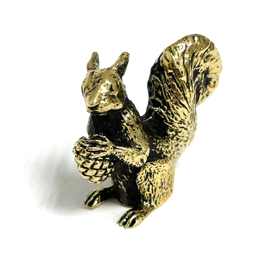 картинка Статуэтка Белка с шишкой КР-248С от магазина El Corazon