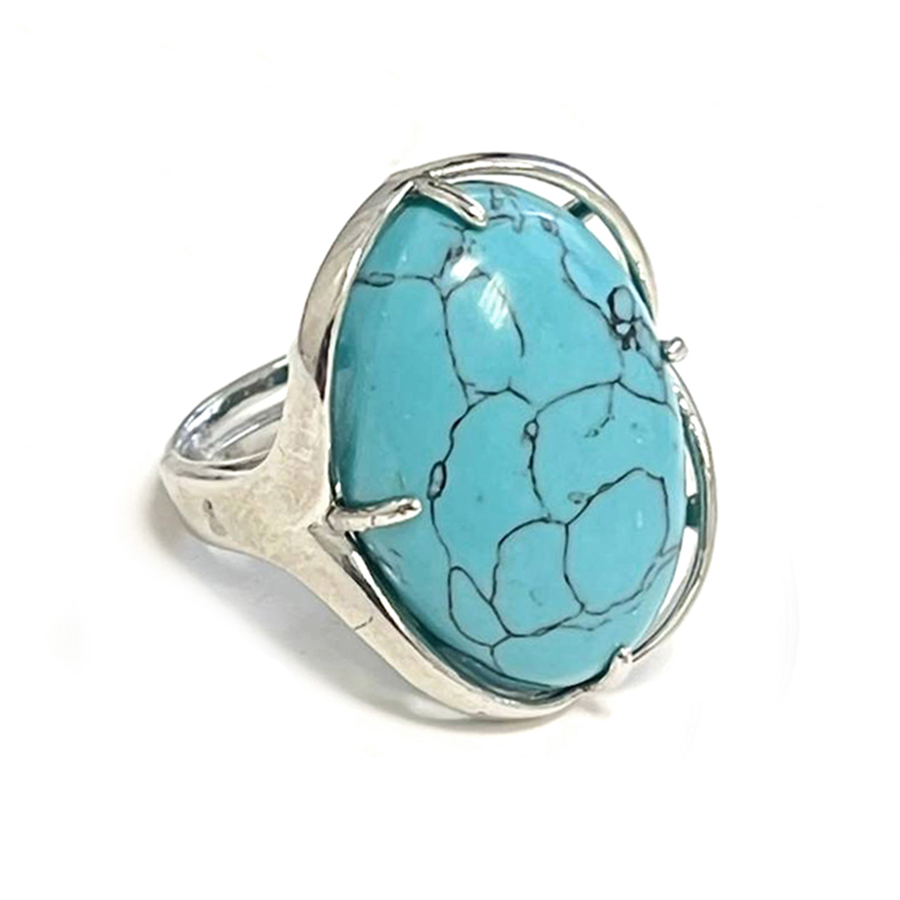 картинка Кольцо Овал-8 из тонированного говлита Ring-096 от магазина El Corazon