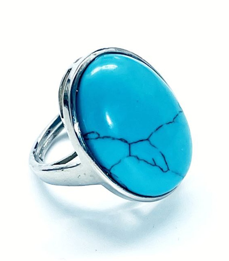 картинка Кольцо Овал из тонированного говлита Ring-145 от магазина El Corazon