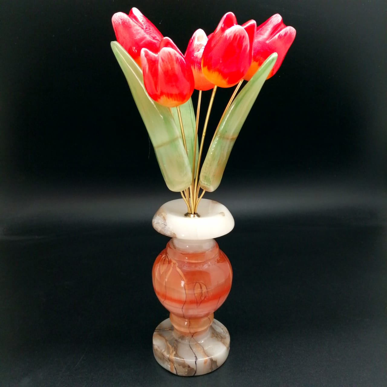 картинка Букет красных тюльпанов 04 от магазина El Corazon