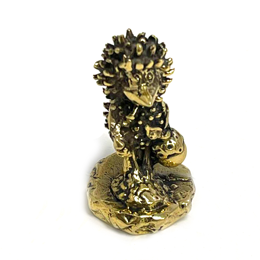 картинка Статуэтка Еж путешественник КР-186С от магазина El Corazon