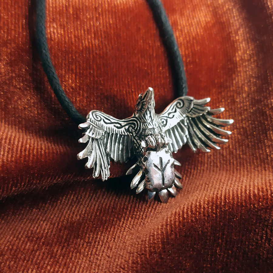 картинка Подвеска Ворон с руной K3-26П от магазина El Corazon