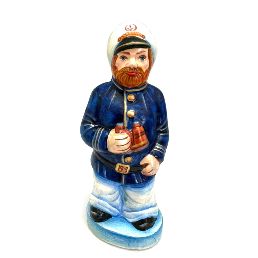 картинка Фарфоровая эксклюзивная интерьерная фигурка Капитан Sr-AH-04 от магазина El Corazon