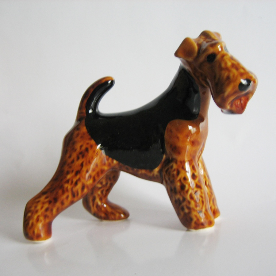 картинка Фаянсовая скульптура Эрдель Sr-VH-342 от магазина El Corazon