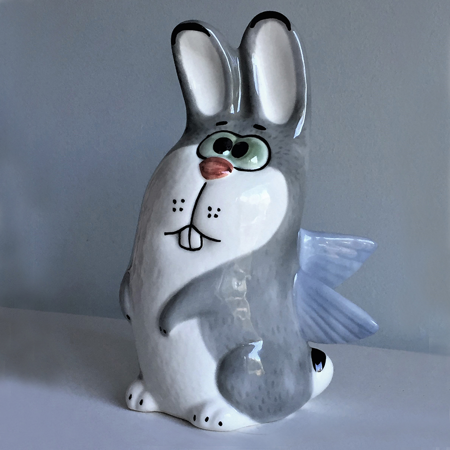 картинка Фаянсовая скульптура Заяц крылатый (серый) Sr-VH-221 от магазина El Corazon