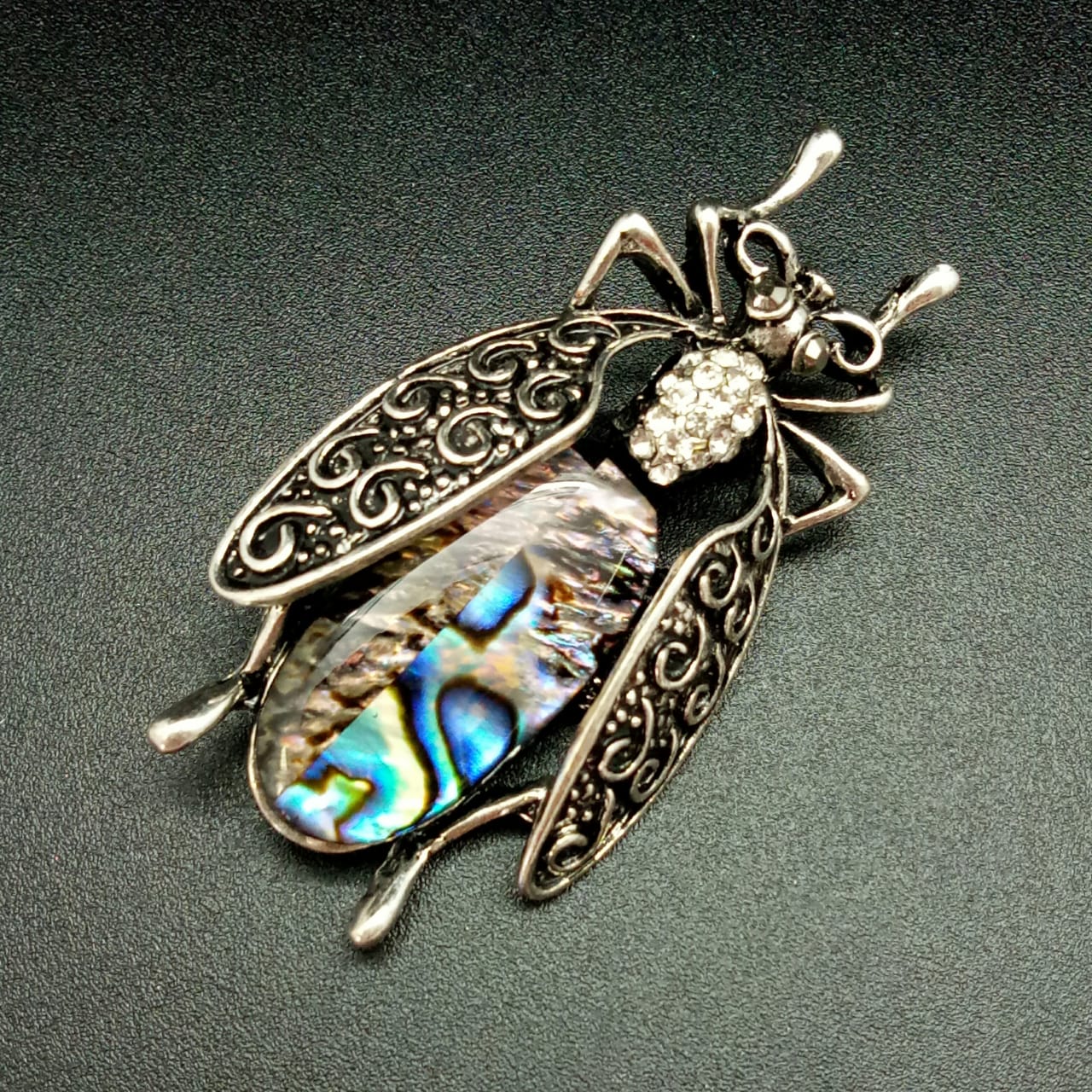 картинка BR0445 Брошь "Мушка" с перламутром (Гелиотис) от магазина El Corazon