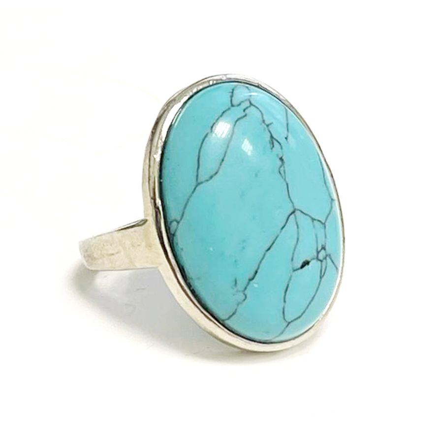 картинка Кольцо Овал-14 из тонированного говлита Ring-095 от магазина El Corazon