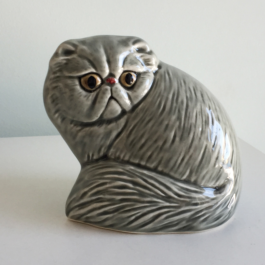 картинка Фаянсовая скульптура Перс сидит серый Sr-VH-350 от магазина El Corazon