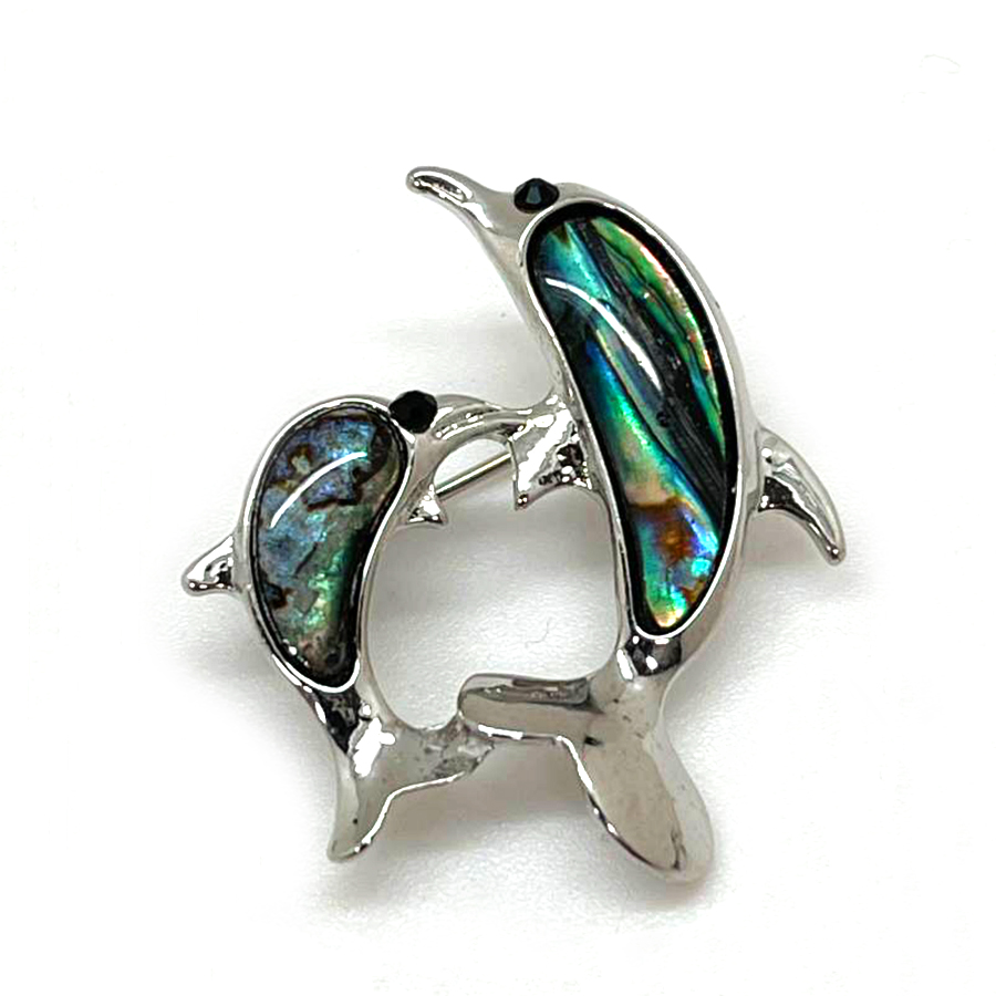 картинка BR0490 Брошь "Дельфины" с перламутром (Гелиотис)  от магазина El Corazon