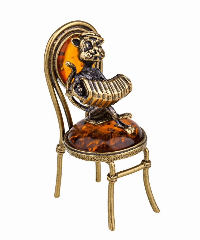 картинка Кот с гармошкой на стуле 855.1 от магазина El Corazon