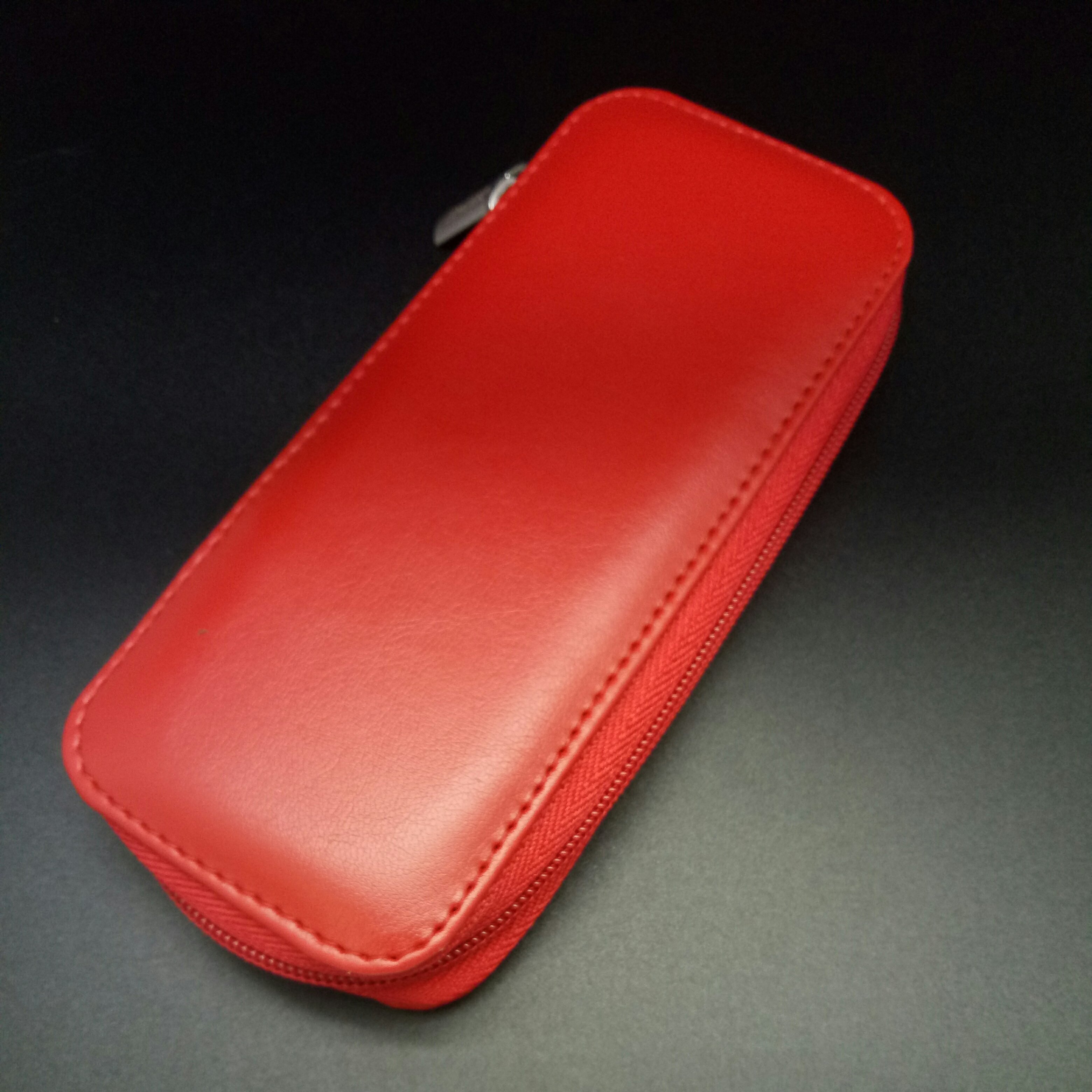 картинка Zinger Маникюрный набор  7106 S1 Красный от магазина El Corazon