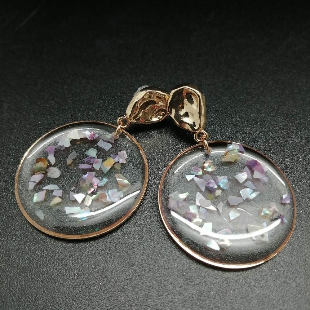 картинка Серьги с кристаллами и глиттером из ювелирного метала от магазина El Corazon