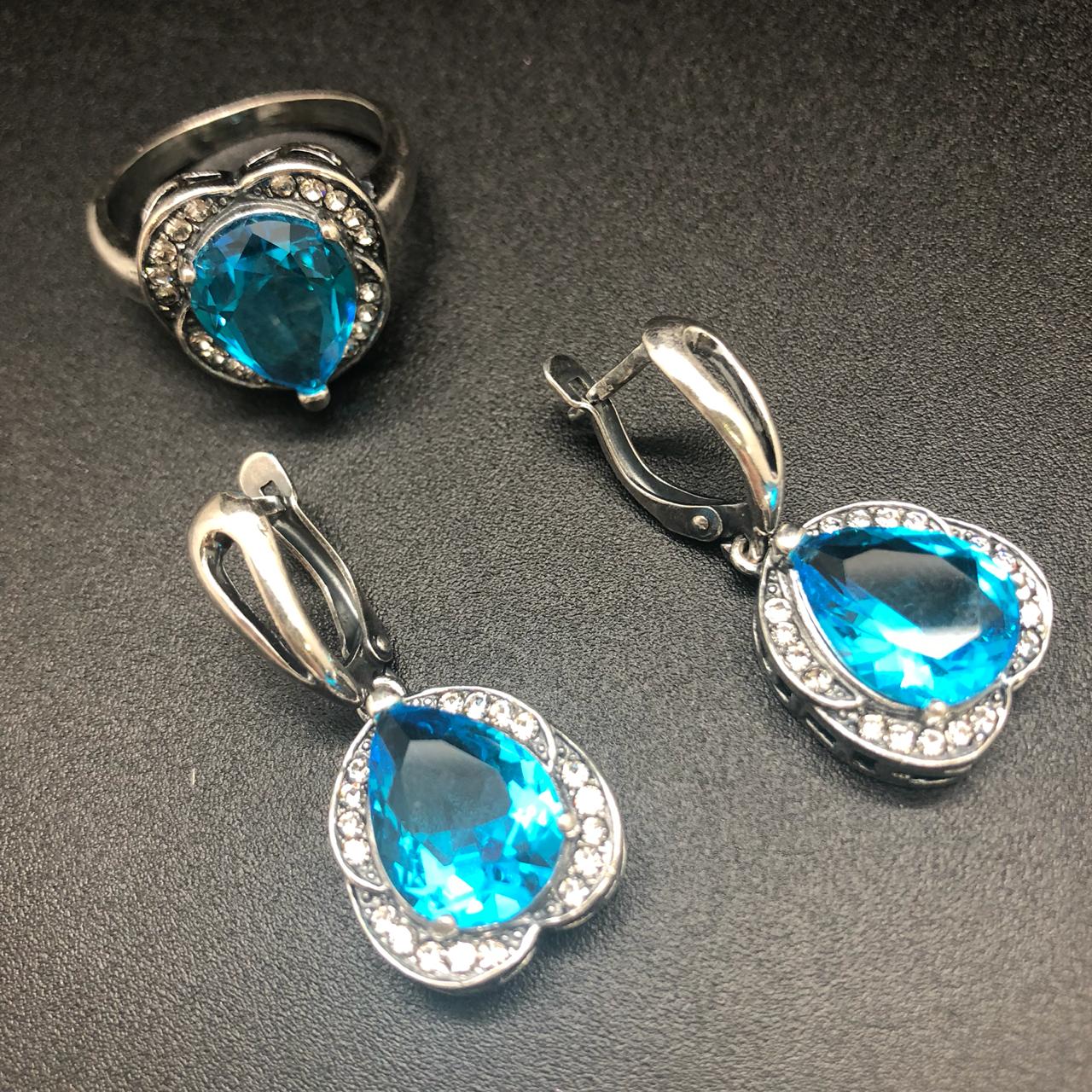 картинка Комплект Серьги и кольцо с посеребрением 20431-309-17,5 от магазина El Corazon