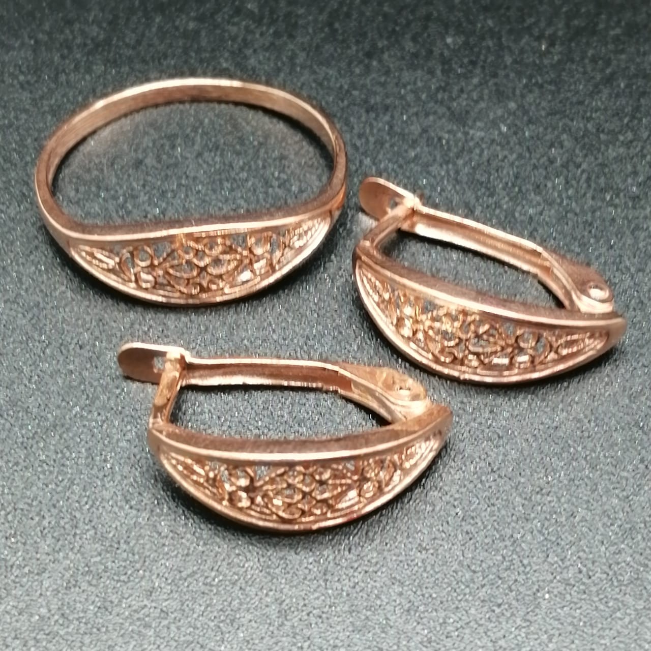 картинка Комплект Серьги и кольцо 20131-900-21 с позолотой от магазина El Corazon