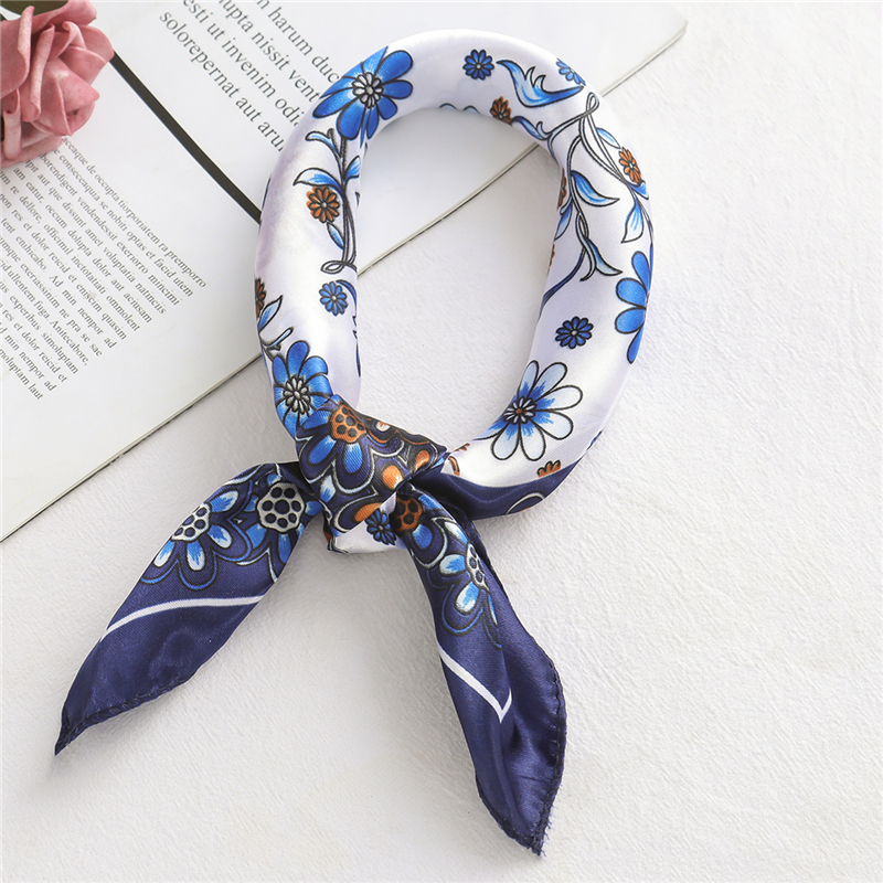 картинка Легкий, женский шелковый шарф-платок 50X50 cm 71 от магазина El Corazon