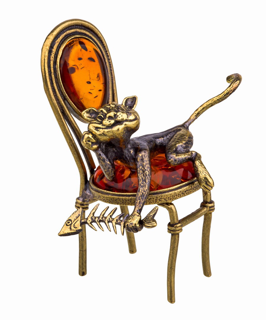 картинка Кот сытый на стуле 847, коньячный от магазина El Corazon