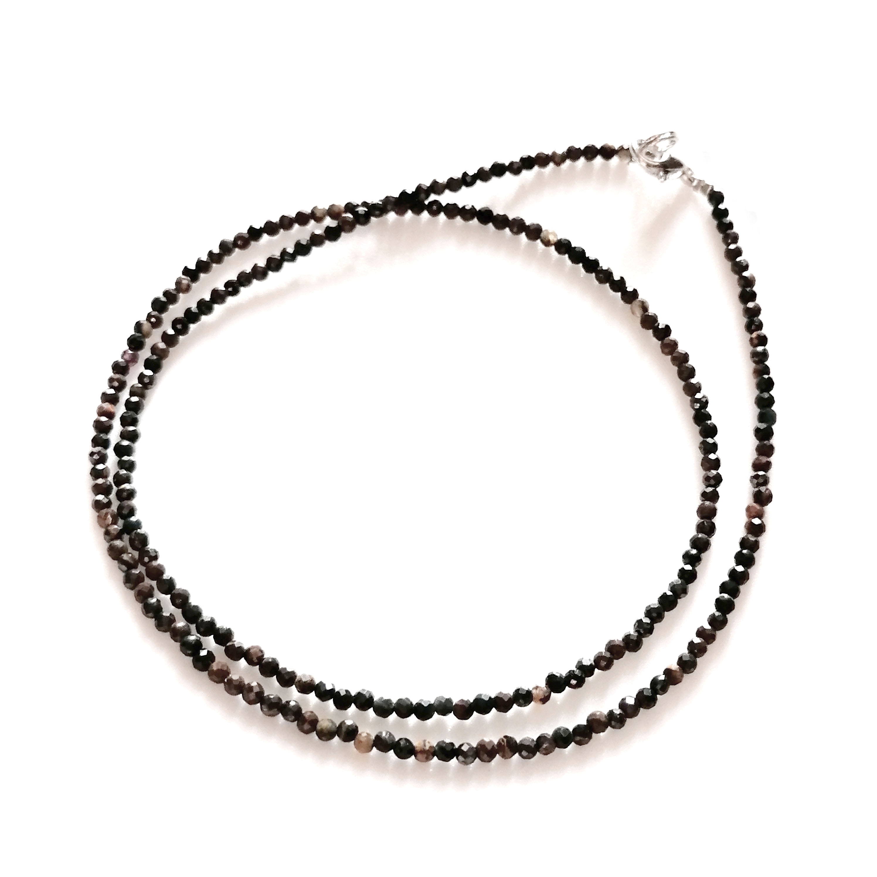 картинка Ожерелье - нитка 45 см из  Петерсита  NL47 от магазина El Corazon