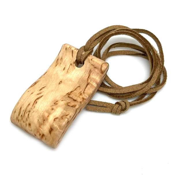 картинка Подвеска-оберег волна из карельской березы на кожаном шнурке Kul119 от магазина El Corazon