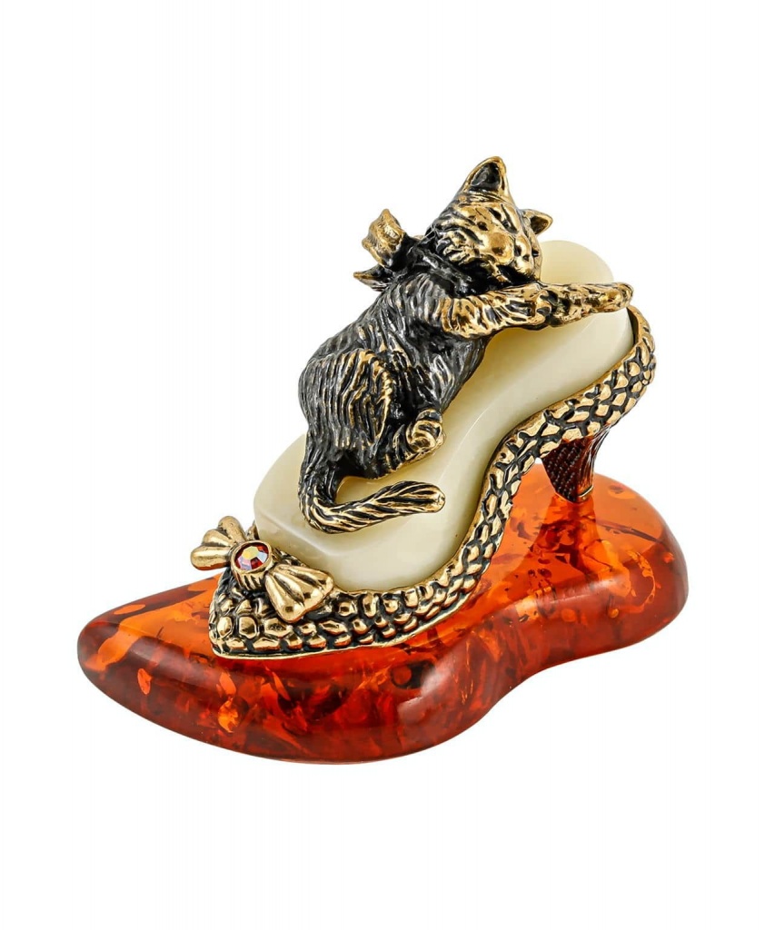 картинка Кот на туфельке 219, комбинированный от магазина El Corazon