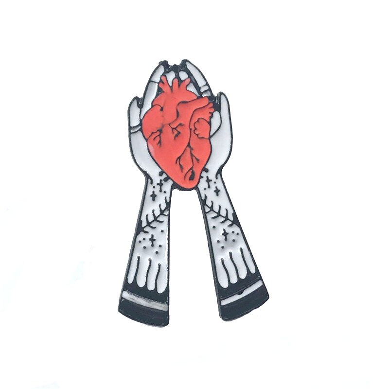 картинка Значок-пин Сердце в руках XZ958 от магазина El Corazon
