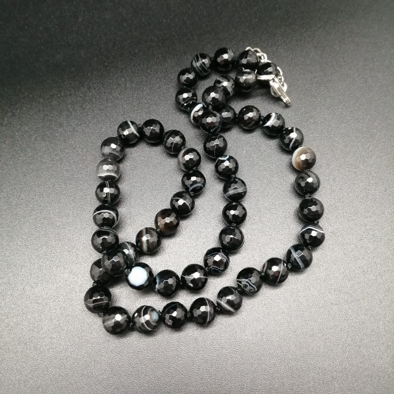 картинка Ожерелье 47 см из граненных бусин черного Агата 02 от магазина El Corazon