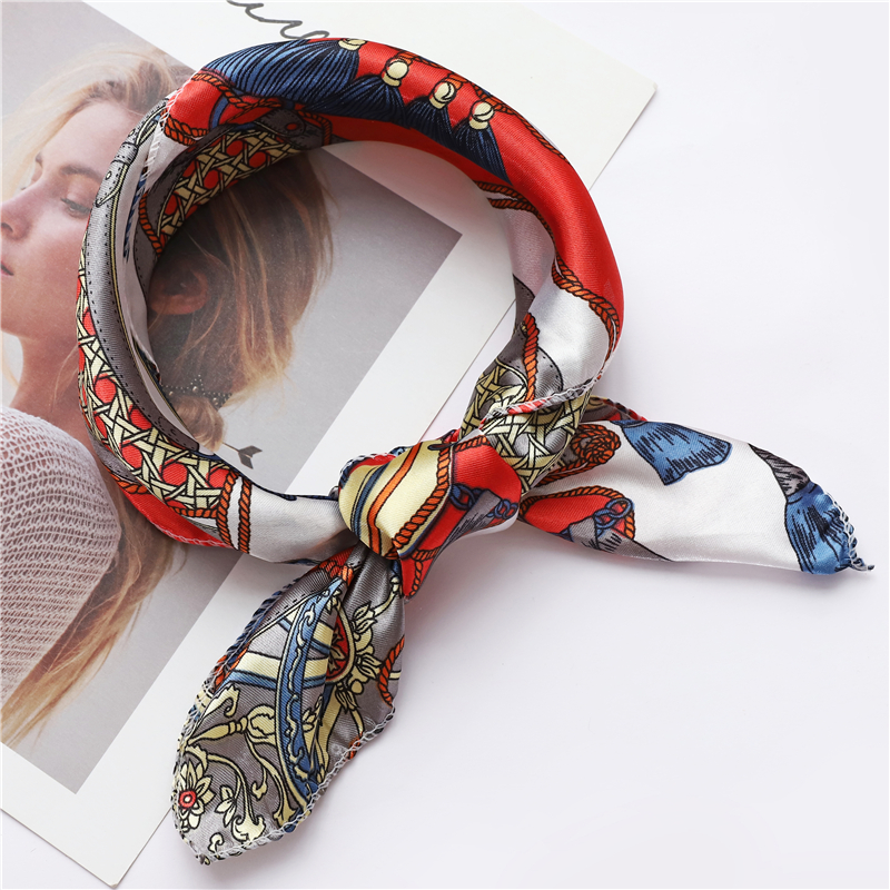 картинка Легкий, женский шелковый шарф-платок 50X50 cm 72 от магазина El Corazon