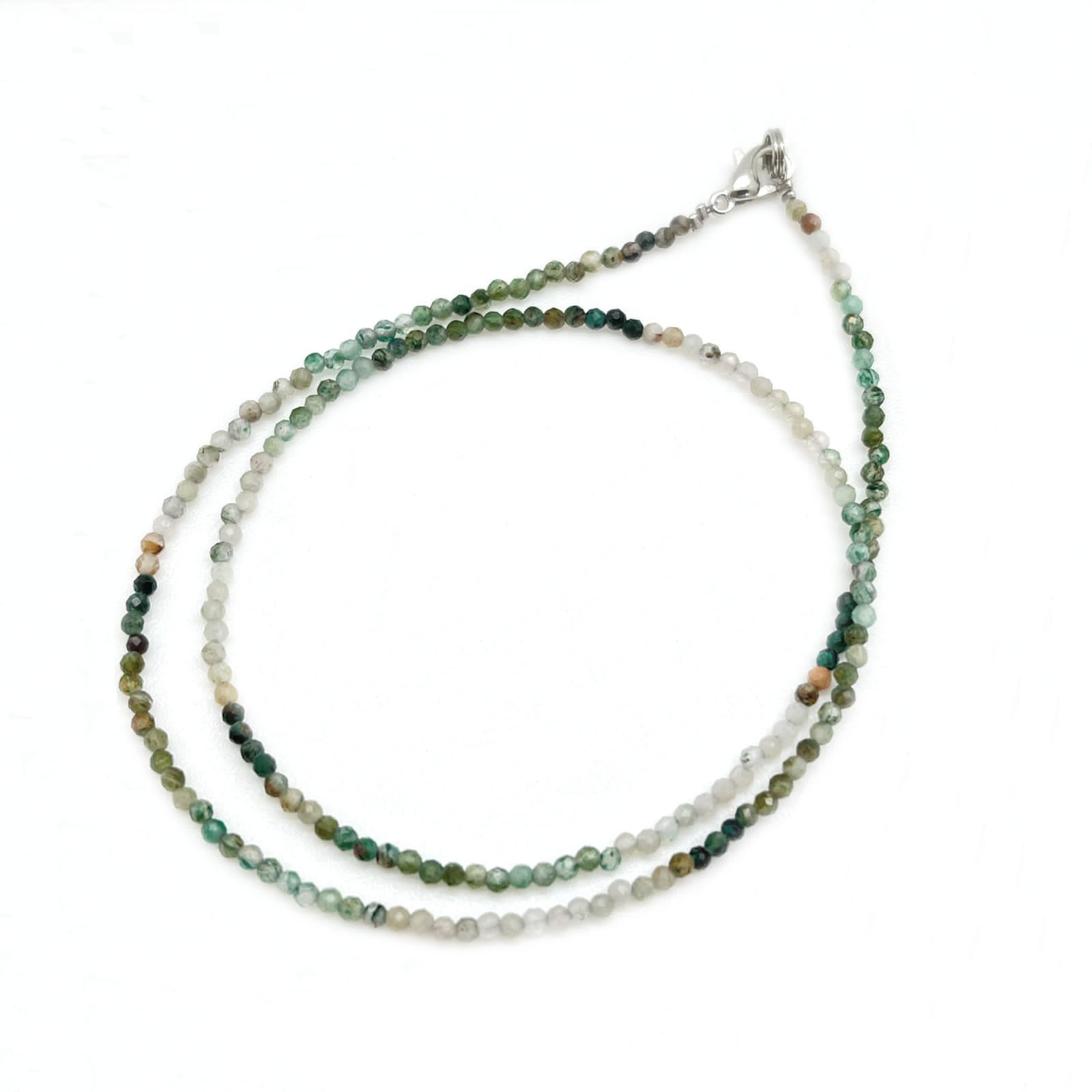 картинка Ожерелье наборное из бусин Нефрита 2мм NL108 от магазина El Corazon