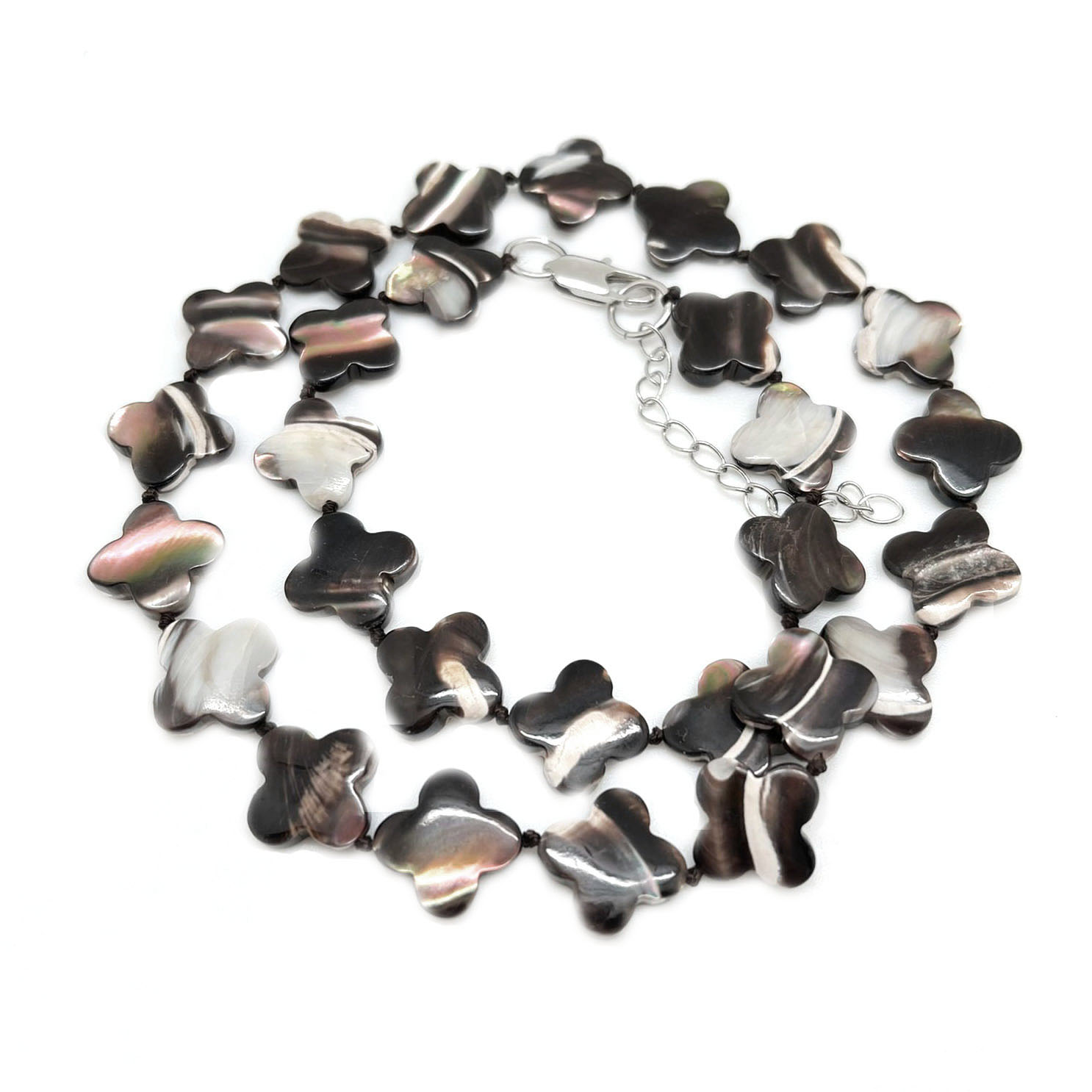 картинка Ожерелье из квадратных бусин темного перламутра 1,5см NL118 от магазина El Corazon