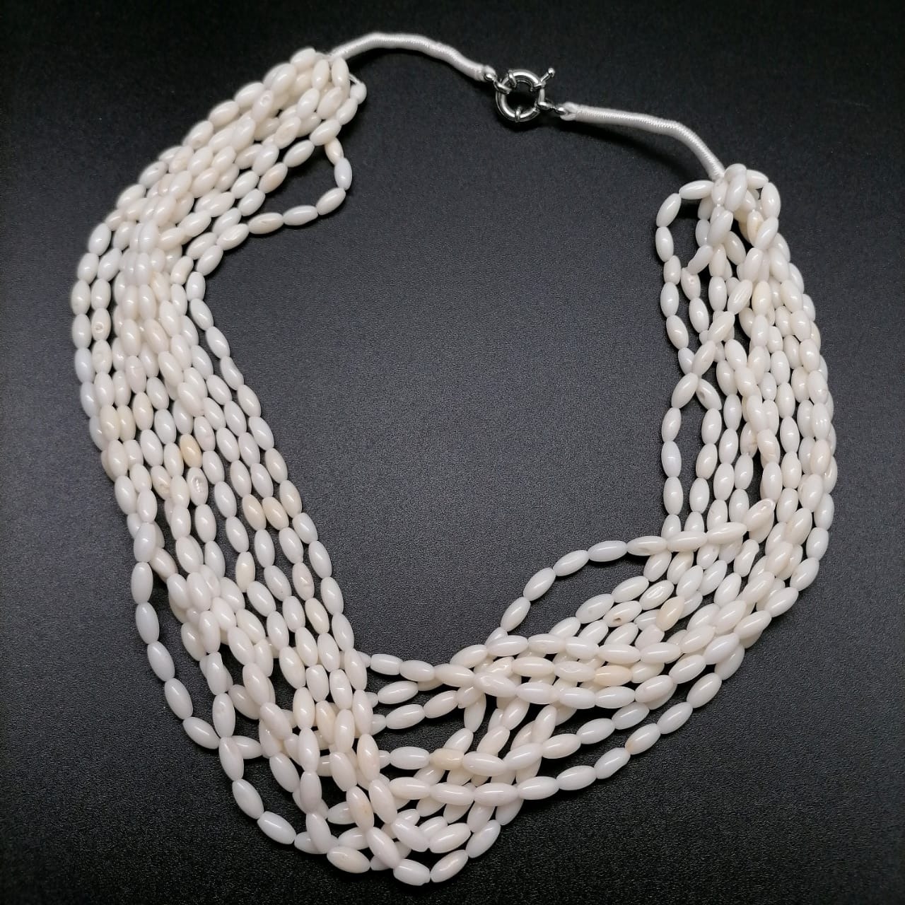 картинка WC50-1 Ожерелье 50 см из белого Коралла  от магазина El Corazon